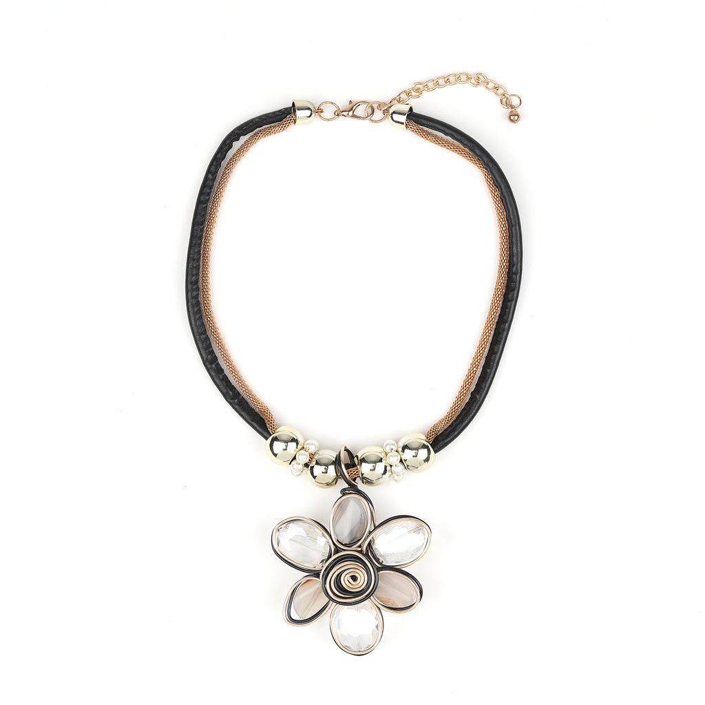 Flower Design with Crystal Pendant Necklace for women